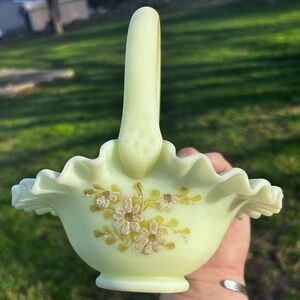 Fenton: hand painted, Pale Yellow Uranium Floral Milk Glass Basket
